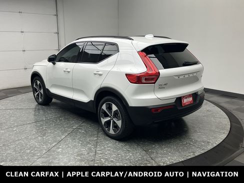 Used 2026 Volvo XC40 B5 Core AWD/4WD image 2
