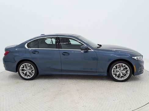New 2025 BMW 330i Sedan w/ Convenience Package image 9