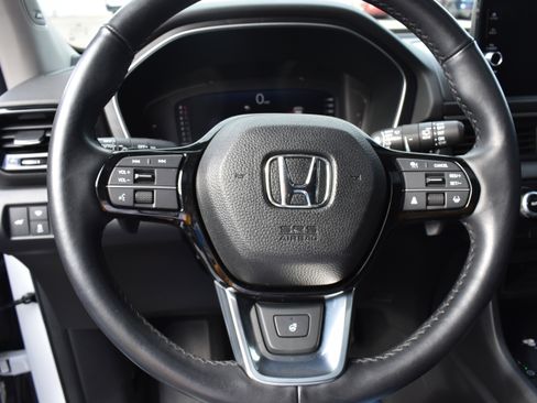 Certified 2023 Honda Pilot Elite image 13