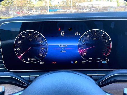 Used 2024 Mercedes-Benz GLE 350 4MATIC image 25