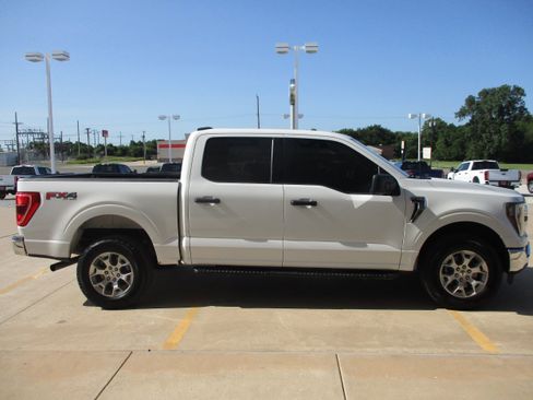 Used 2023 Ford F150 XLT w/ Equipment Group 301A Mid AWD/4WD image 9