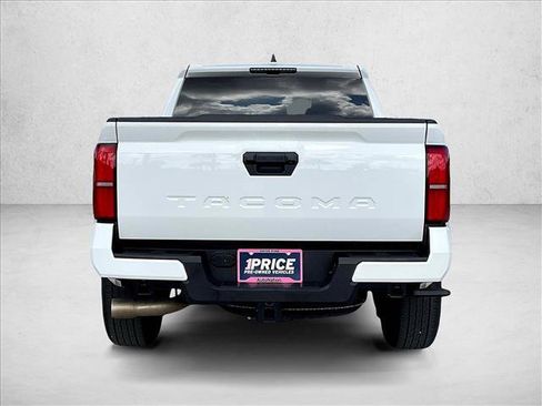 Used 2024 Toyota Tacoma TRD Sport RWD image 4