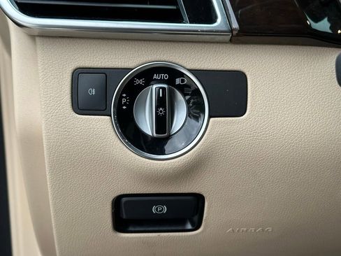 Used 2018 Mercedes-Benz GLE 350 image 33