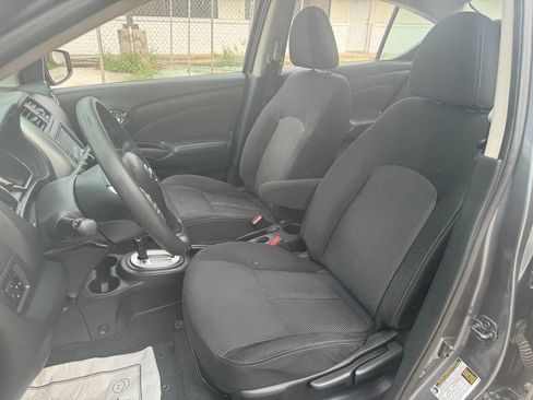 Used 2018 Nissan Versa SV FWD image 10