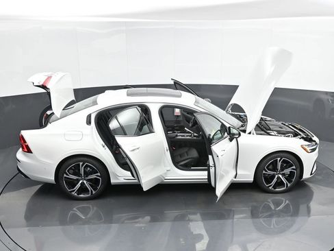 New 2025 Volvo S60 B5 Plus w/ Climate Package image 50