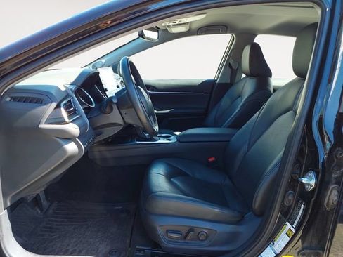 Used 2024 Toyota Camry XLE w/ Navigation Package AWD/4WD image 9