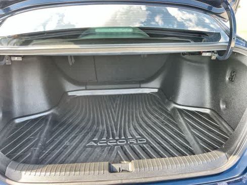 Certified 2025 Honda Accord SE image 20