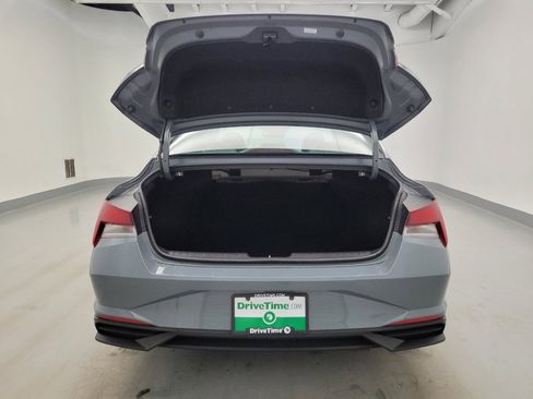 Used 2023 Hyundai Elantra SE w/ Cargo Package image 29