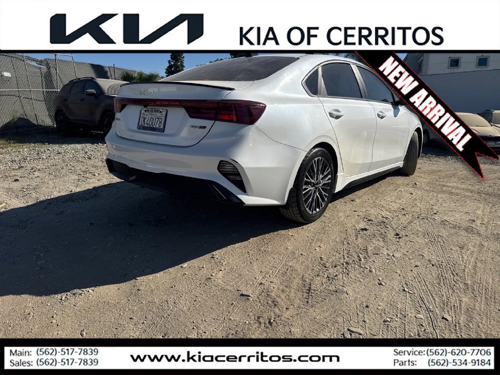 Certified 2024 Kia Forte GT-Line FWD image 5