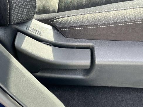 Used 2024 Nissan Pathfinder SV image 20