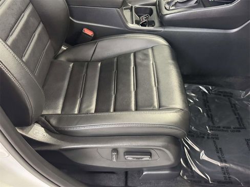 Used 2026 Honda CR-V EX-L image 11