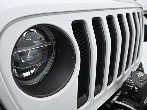 Used 2019 Jeep Wrangler Rubicon image 46