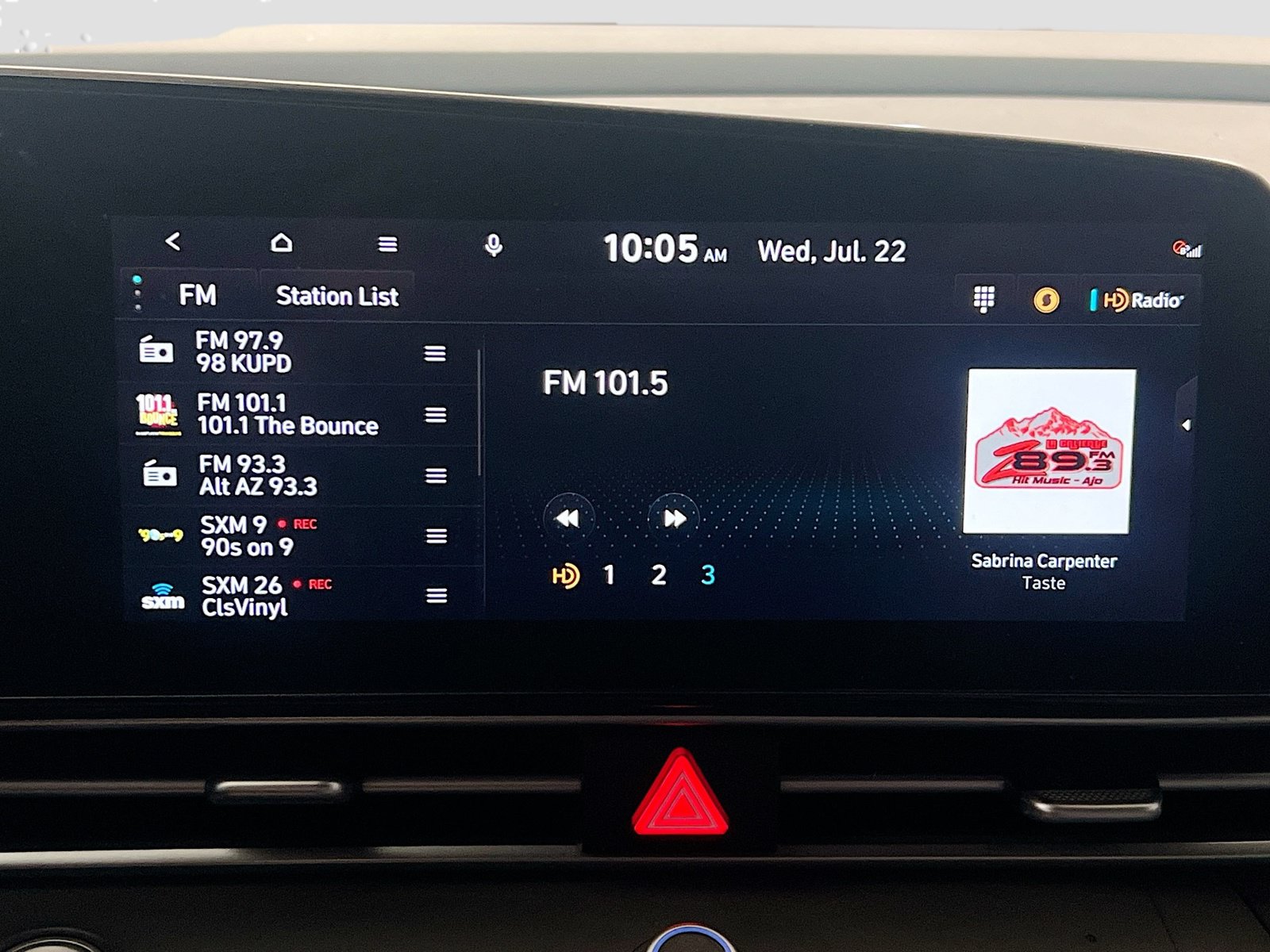 Used 2023 Hyundai Elantra SEL w/ Convenience Package FWD image 11