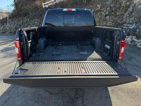 Used 2019 Ford F150 XLT w/ Equipment Group 302A Luxury image 9