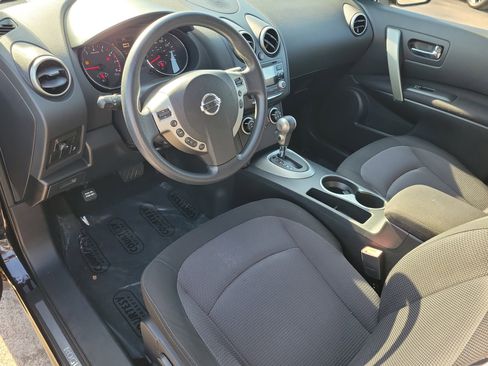 Used 2011 Nissan Rogue SV image 22
