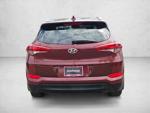 Used 2017 Hyundai Tucson SE Plus FWD image 6
