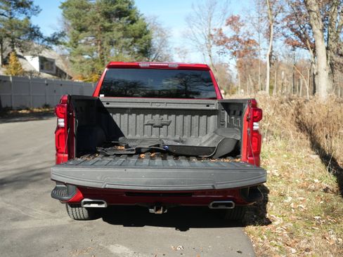 Used 2024 Chevrolet Silverado 1500 RST image 7