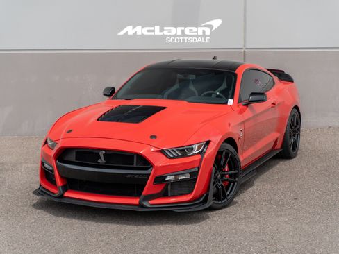 Used 2022 Ford Mustang Shelby GT500 w/ Technology Package RWD image 1