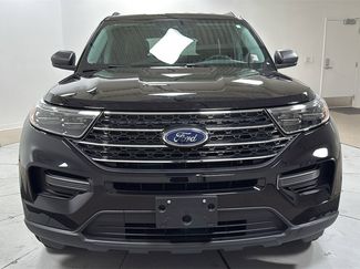 Used 2023 Ford Explorer XLT video 2
