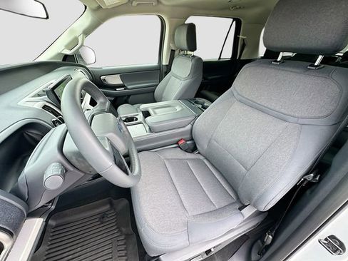 New 2026 Ford Expedition Max Active RWD image 15
