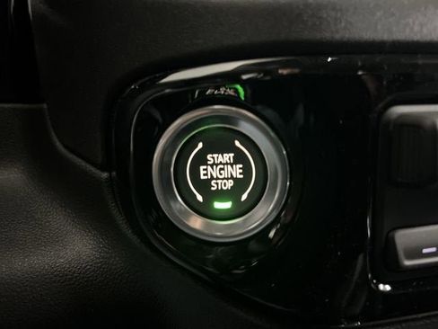 New 2026 GMC Sierra 1500 SLT w/ SLT Premium Plus Package image 17