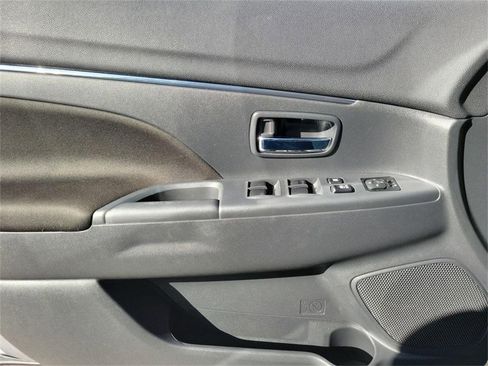 Used 2022 Mitsubishi Outlander Sport ES image 15