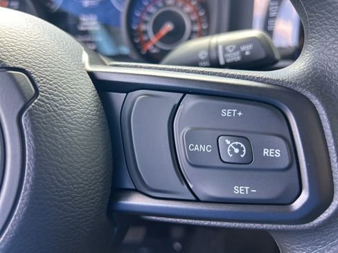 New 2026 Jeep Gladiator Sport AWD/4WD image 40