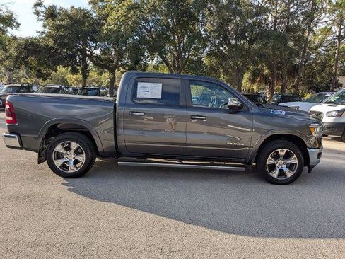 Used 2022 RAM 1500 Laramie AWD/4WD image 3