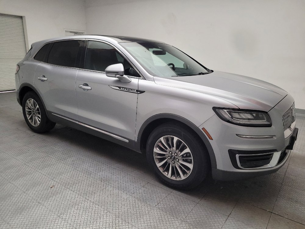 Used 2020 Lincoln Nautilus Reserve FWD image 11