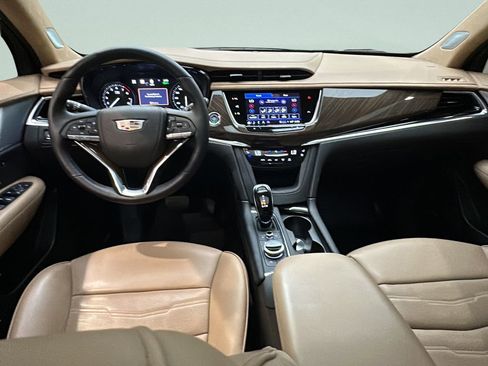 Used 2024 Cadillac XT6 Premium Luxury w/ Platinum Package AWD/4WD image 26