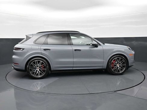 New 2026 Porsche Cayenne S AWD/4WD image 26