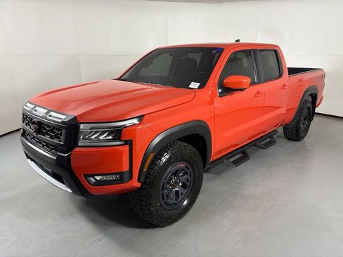 Used 2025 Nissan Frontier PRO-4X w/ Pro Premium Package AWD/4WD image 4