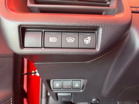 New 2026 Toyota Prius Plug-In Hybrid FWD image 18