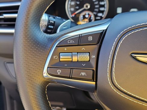 Certified 2025 Genesis G70 3.3T Advanced w/ Sport Prestige Package image 36