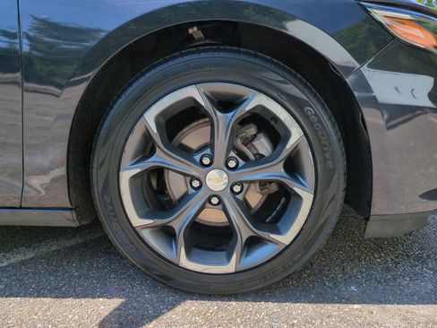 Used 2022 Chevrolet Malibu LT FWD image 11