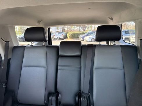 Used 2016 Toyota 4Runner SR5 Premium image 11