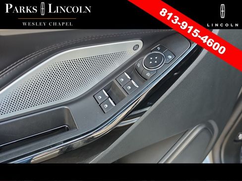 Used 2023 Ford Explorer Platinum w/ Technology Package AWD/4WD image 20