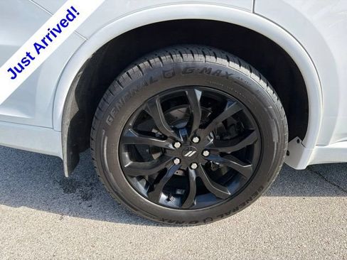 Used 2019 Dodge Durango R/T w/ Blacktop Package AWD/4WD image 14