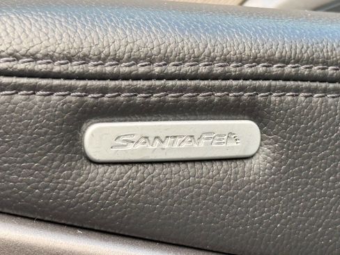 Used 2013 Hyundai Santa Fe Sport AWD/4WD image 23