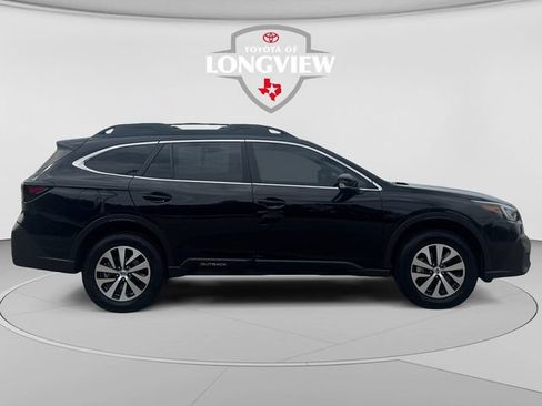 Used 2022 Subaru Outback Premium AWD/4WD image 6