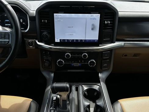 Used 2023 Ford F150 Lariat w/ Trailer Tow Package AWD/4WD image 17