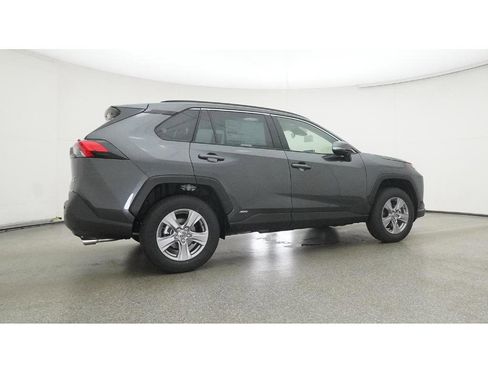 New 2025 Toyota RAV4 XLE AWD/4WD image 27