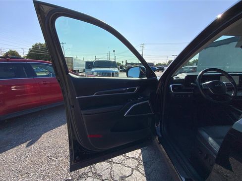 Used 2023 Kia Telluride S w/ S Sunroof Package AWD/4WD image 19