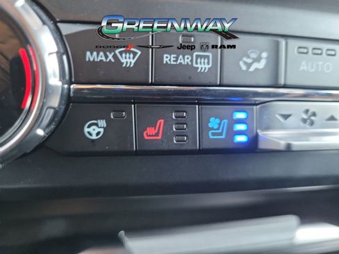 Used 2024 Ford F350 Platinum w/ FX4 Off-Road Package image 20