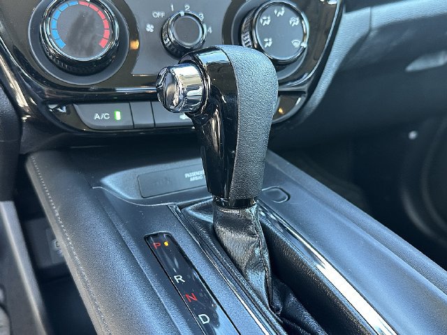 Used 2019 Honda HR-V LX image 28
