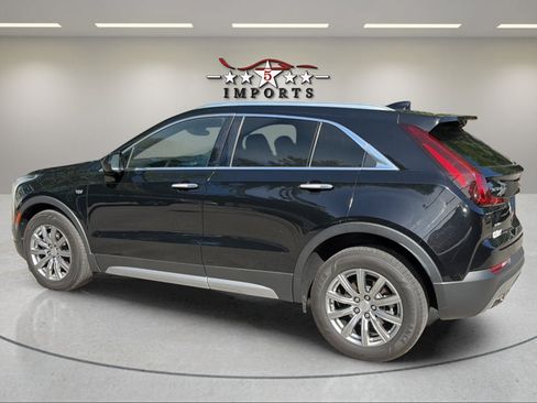 Used 2020 Cadillac XT4 Premium Luxury w/ Driver Awareness Package AWD/4WD image 3