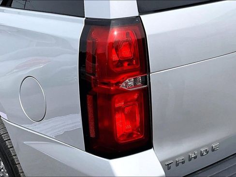 Used 2017 Chevrolet Tahoe Premier RWD image 27