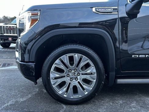 Used 2021 GMC Sierra 1500 Denali w/ Denali Premium Package image 7