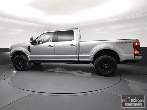 Used 2022 Ford F250 Lariat w/ Tremor Off-Road Package image 3