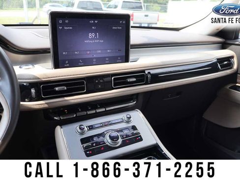Used 2022 Lincoln Aviator 2WD w/ Elements Package image 41